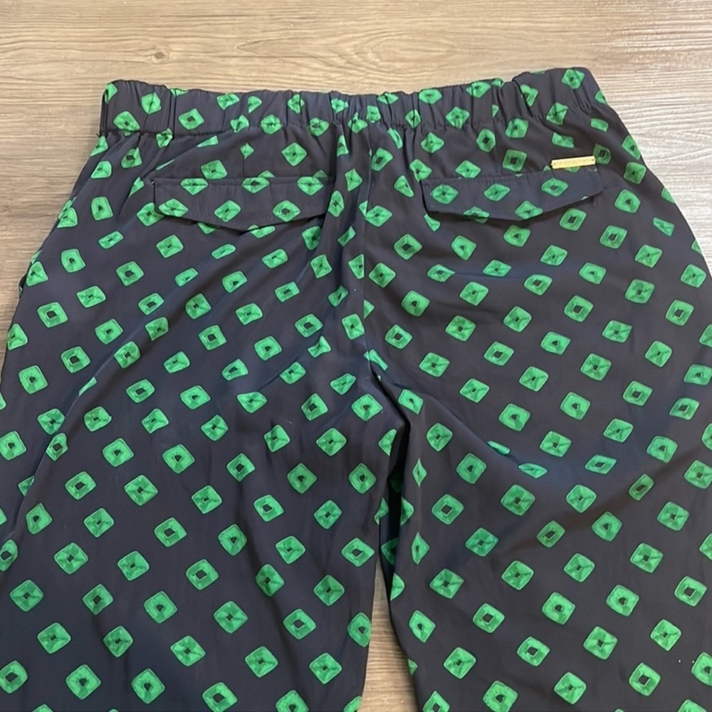 Michael Kors Palmetto Green Print Joggers NWT Size 10 - Picture 12 of 13